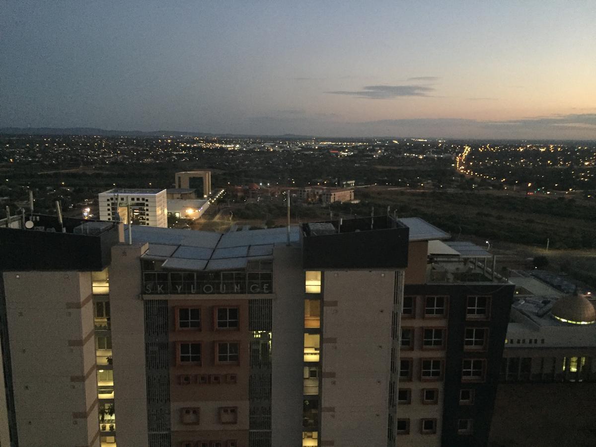 Urban Awe Apartment-Itowers 23Rd Floor Gaborone Exterior foto